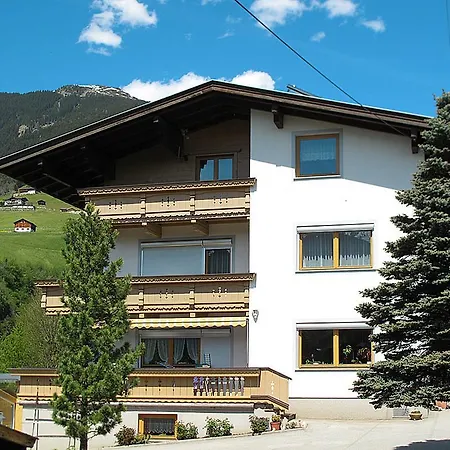 Gastehaus Holaus 365s * Stummerberg