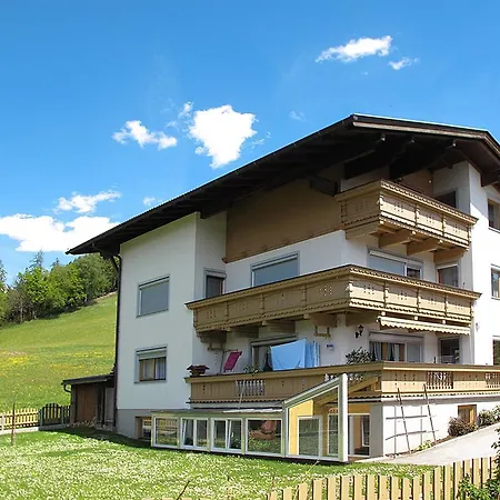 Apartament Gastehaus Holaus 365s *