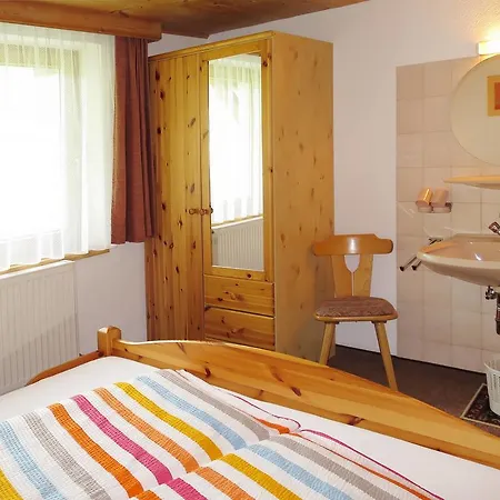 Apartament Gastehaus Holaus 365s *